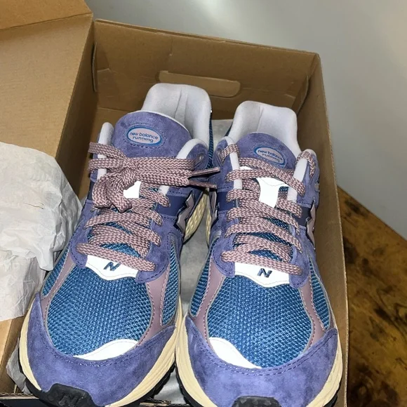 New Balance 2002R - Picture 4 of 4